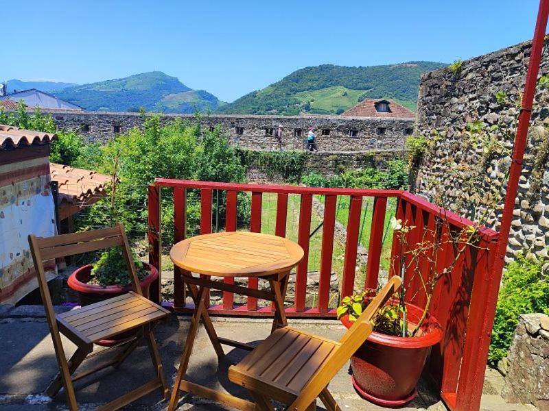 L'Auberge Du Pelerin - St Jean Pied De Port Saint-Jean-Pied-de-Port Kültér fotó