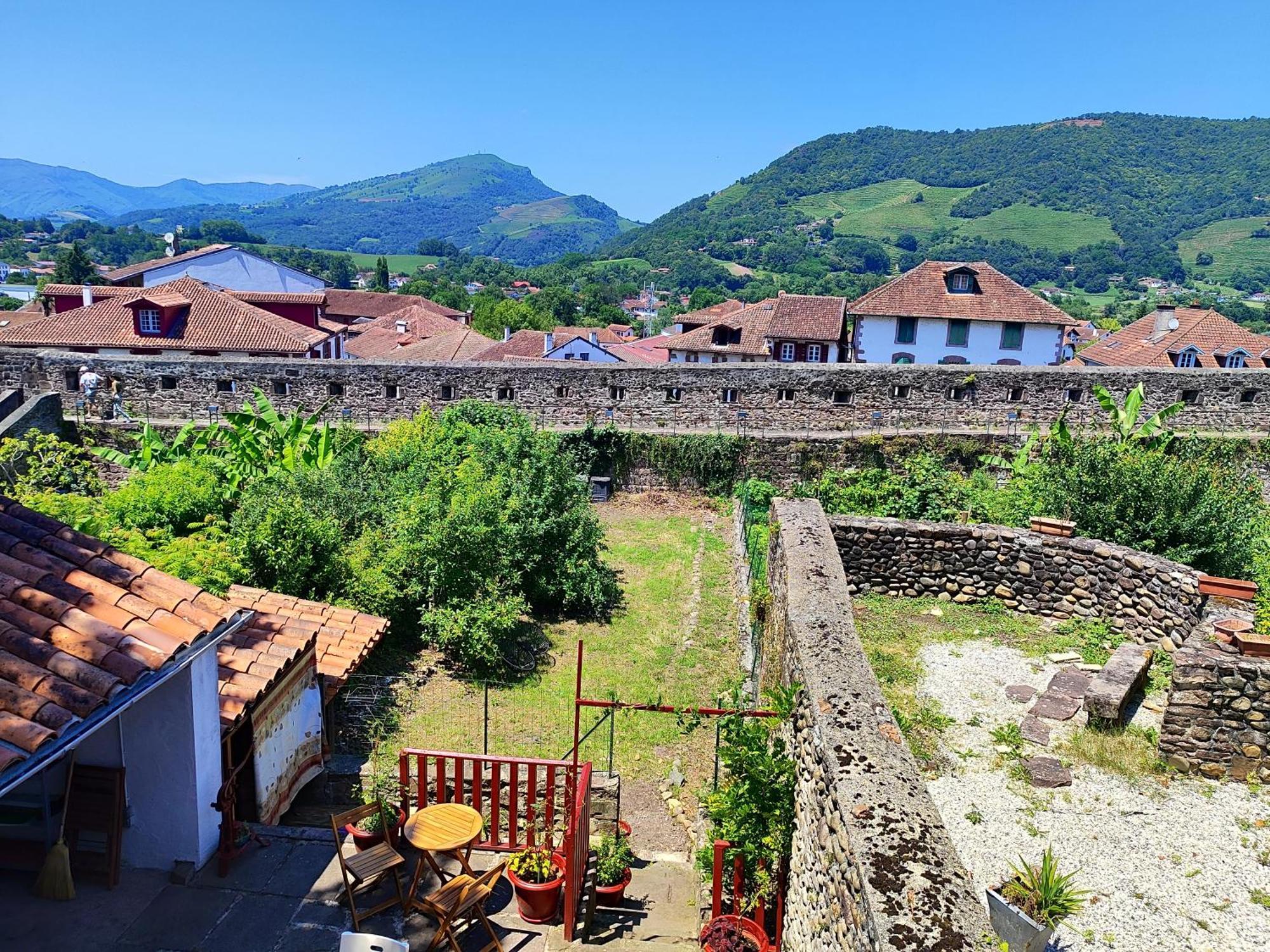 L'Auberge Du Pelerin - St Jean Pied De Port Saint-Jean-Pied-de-Port Kültér fotó