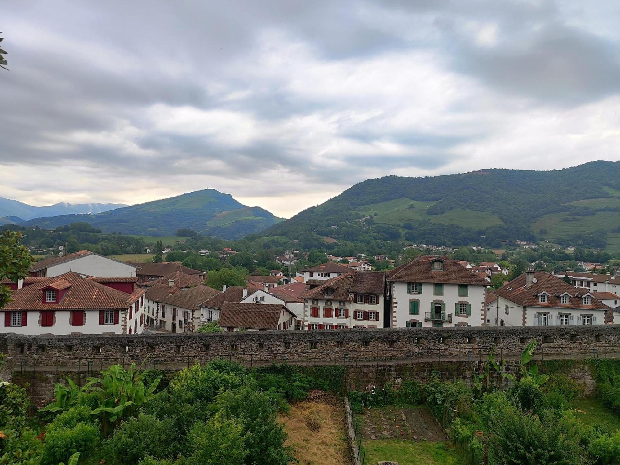 L'Auberge Du Pelerin - St Jean Pied De Port Saint-Jean-Pied-de-Port Kültér fotó